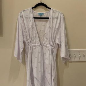 White,plus size ,ribbed swimwear coverup